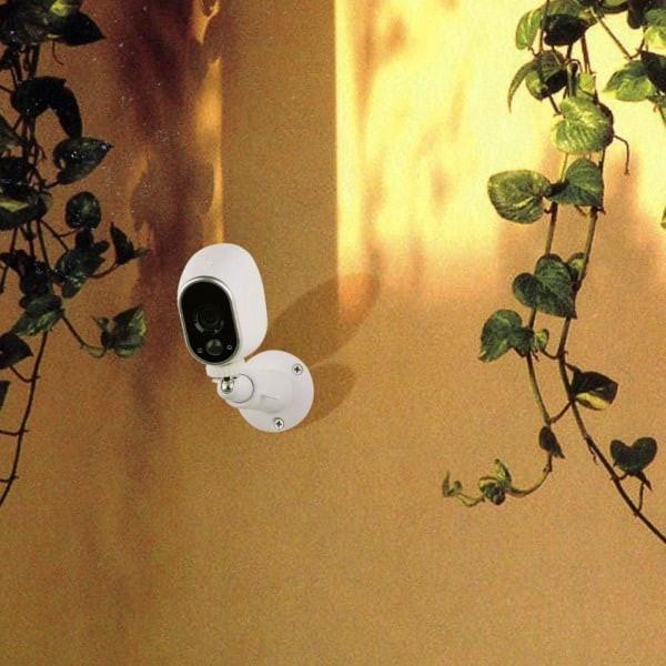 Arlo Pro 2 \u0026 Arlo Pro Metal Wall Mount Outdoor 3 Pack.