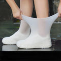 Overshoes - 1 Pair - Waterproof Silicone Overshoes - Reusable, Non-slip, Suitable for Outdoor Activities (White - Size L).