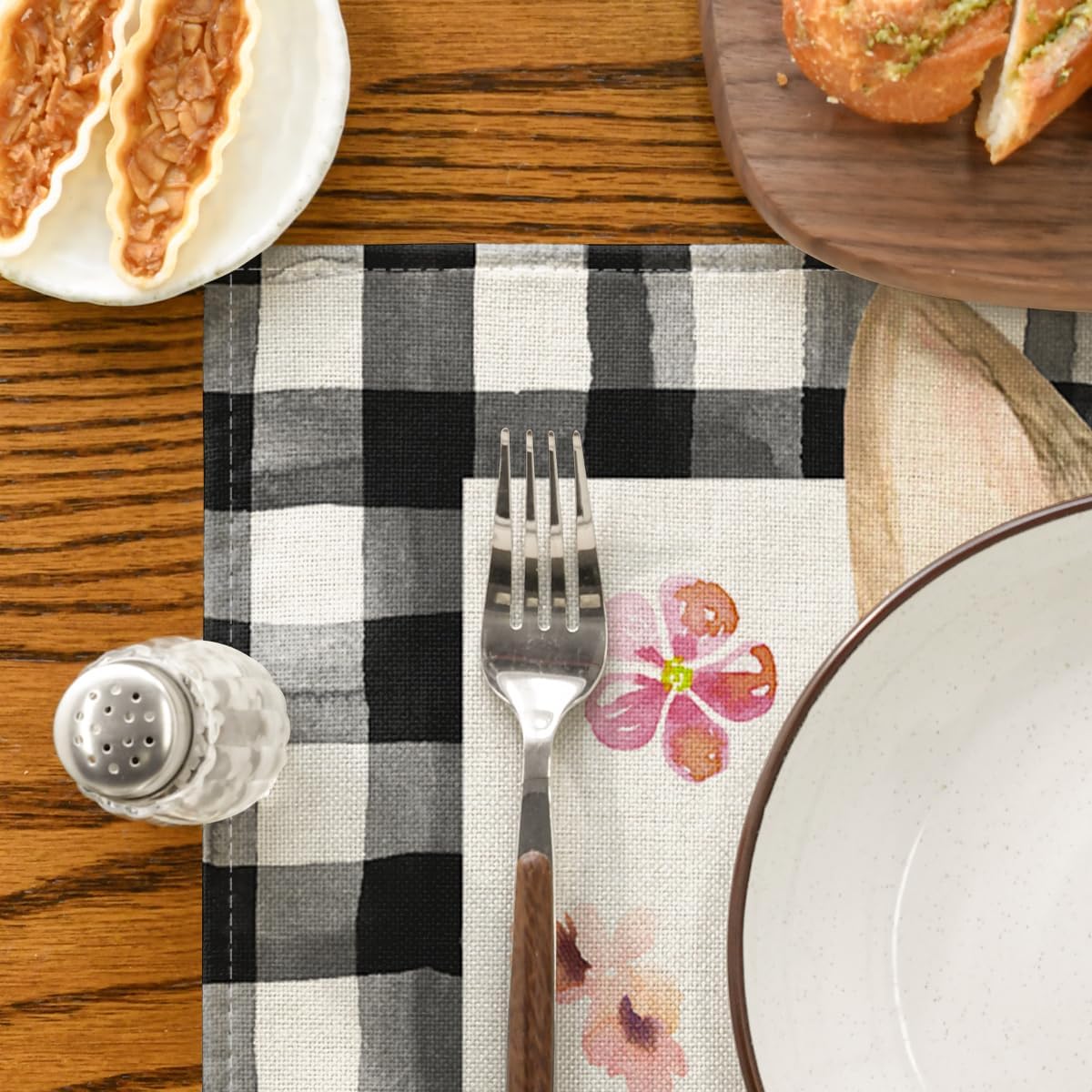 Buffalo Plaid Bunny Ear Foot Flower Easter Placemats Set of 4, 12x18 Inch Seasonal Spring Table Mats for Party Kitchen Dining Decoration