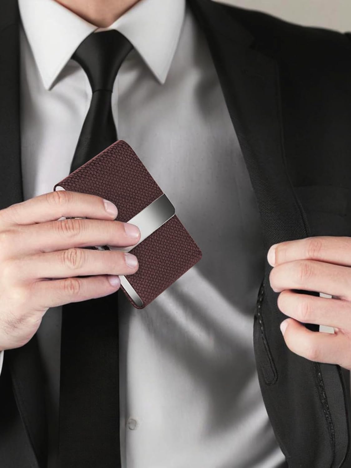 Men's Premium Leather & Stainless Steel Business Card Holder with Magnetic Closure - Brown