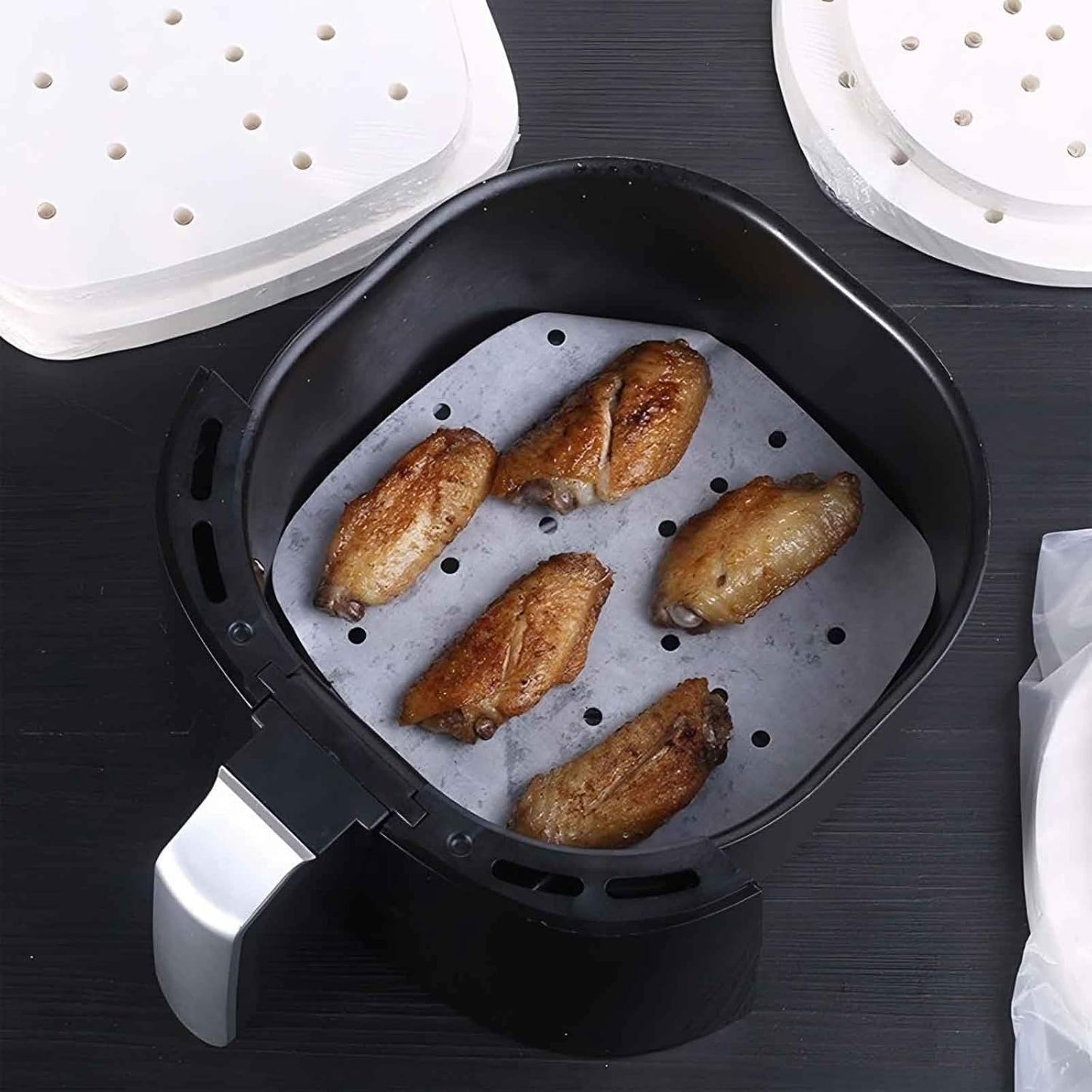 Air Fryer Parchment Paper Liners 8.5 inch, 200Pcs Perforated Air Fryer Liners Non Stick Square Air Fryer Paper for Cake Pan Basket Baking Ovening Steaming