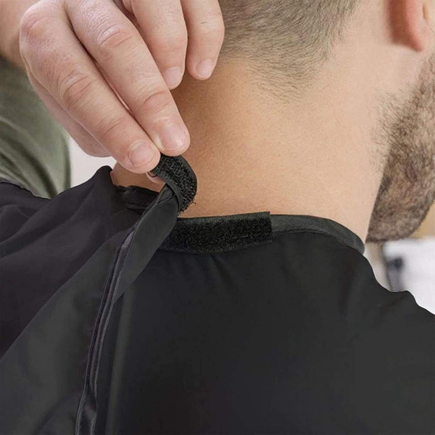Polyester Fiber Beard Apron with Suction Cups and Storage Pouch, White or Black Option
