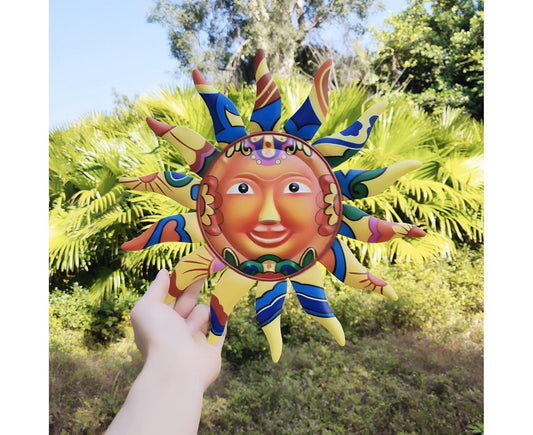 Wall Sculpture Sun Face Pattern for Living Room-Yellow