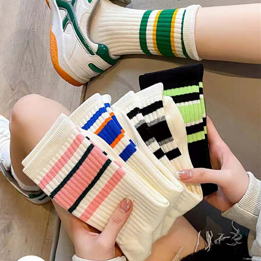 Socks - 5-Pack Women's Socks - American Retro Style - Fashionable Color-Blocking - Sporty Striped Socks - Soft - Breathable - Versatile and Stylish - Instagram-Worthy Style - All-Season - One-Size-Fits-All Women's Socks - Women's Ankle Socks - Color-Block