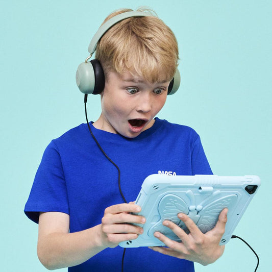Kreafunk Kids Buzz Bluetooth Headphones W/ Anc - Dusty Green.