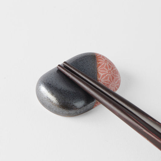 Chopsticks Rest Pebble Black Orange.