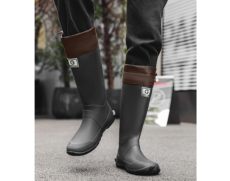 41# Black Foldable Knee-High Rain Boots - Packable Waterproof Non-Slip Wellies for Travel & Festivals
