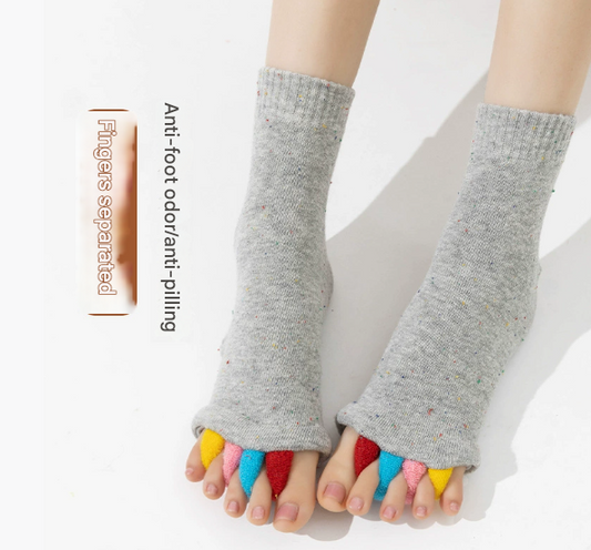 Colorful-pink Open-Toe Yoga Five-Toe Socks | Bunion Corrector and Anti-Odor Design | Breathable Toe Separator Fitness Wear (One Size)