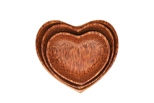 Set of 3 Coconut Wood Heart Shape Plates Natural.