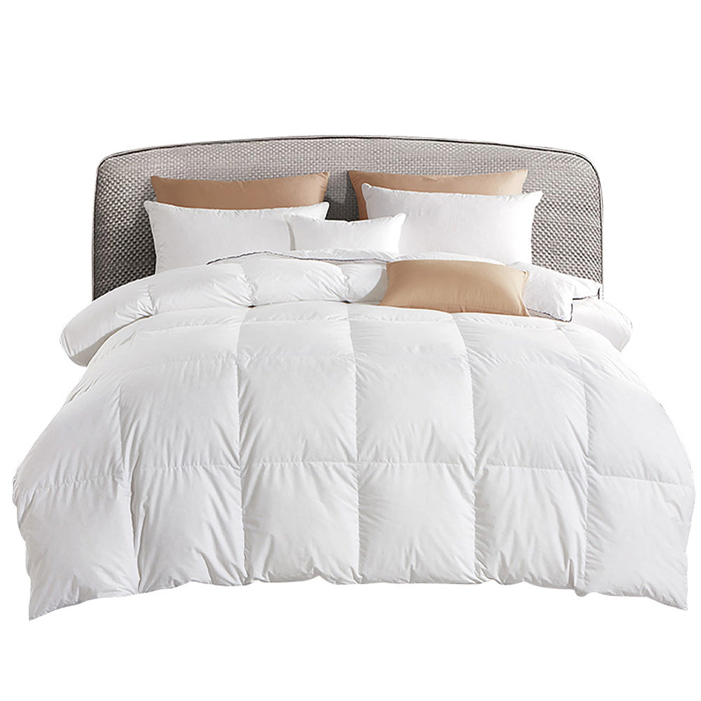 Giselle Bedding 700GSM Goose Down Feather Quilt Double.