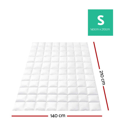 Giselle Bedding 700GSM Goose Down Feather Quilt Single.