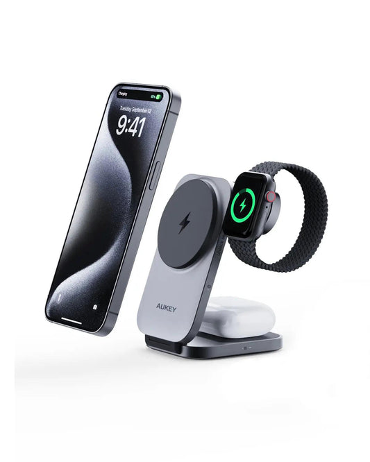 Aukey MagFusion Z Qi2 3-in-1 Foldable Magnetic Fast Wireless Charging Station (LC-MC312).