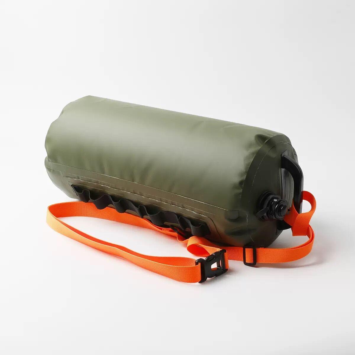 10L Multi-Function Water Bag: Your Essential Hydration for Aussie Camping.