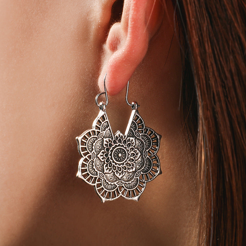 Vintage Silver Mandala Flower Dangle Earrings
