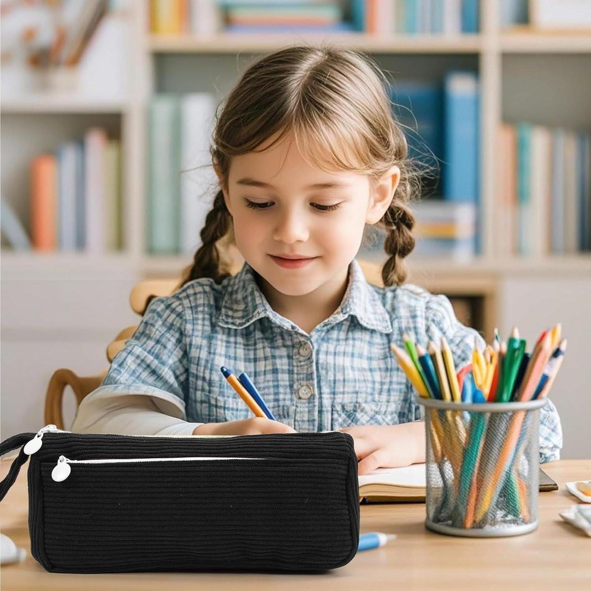 Corduroy Pencil Case - Cute pencil case with a convenient zipper - Makeup bag - Suitable for school-aged teenagers, boys and girls - black.