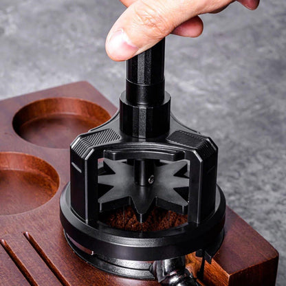 Coffee press - Manual press - Magnetic coffee dispenser - Coffee maker accessory - Non-slip needle stirrer - Countertop - Workstation - Preparation - Ground coffee smoother for home brewing - 51 mm.