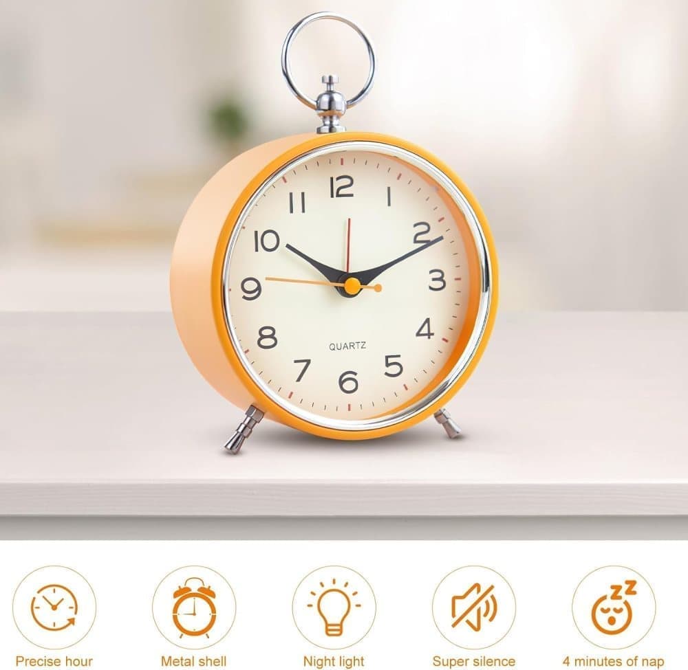 Silent Analog Alarm Clock with Snooze Button, Retro Design and Lighting, 16x11 cm, Orange