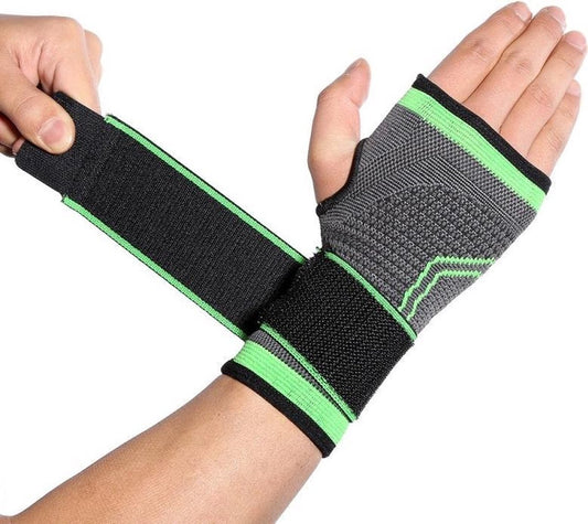 Wrist Brace | Wrist Support | Wrist Protector | Sports Brace Wrist | Professional Wrist Bandage | Wrist Bandage | Neoprene | Size M