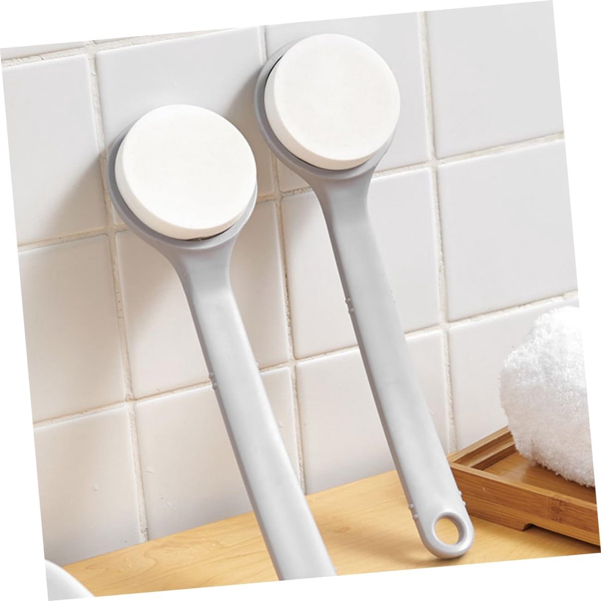 Lotion application aid - Professional back brush - Comfortable ergonomic grip applicator - back application aid - lotion application aid - Skin brush - Practical application aid - Bath brush - Shower brush - Body brush - Apply body lotion