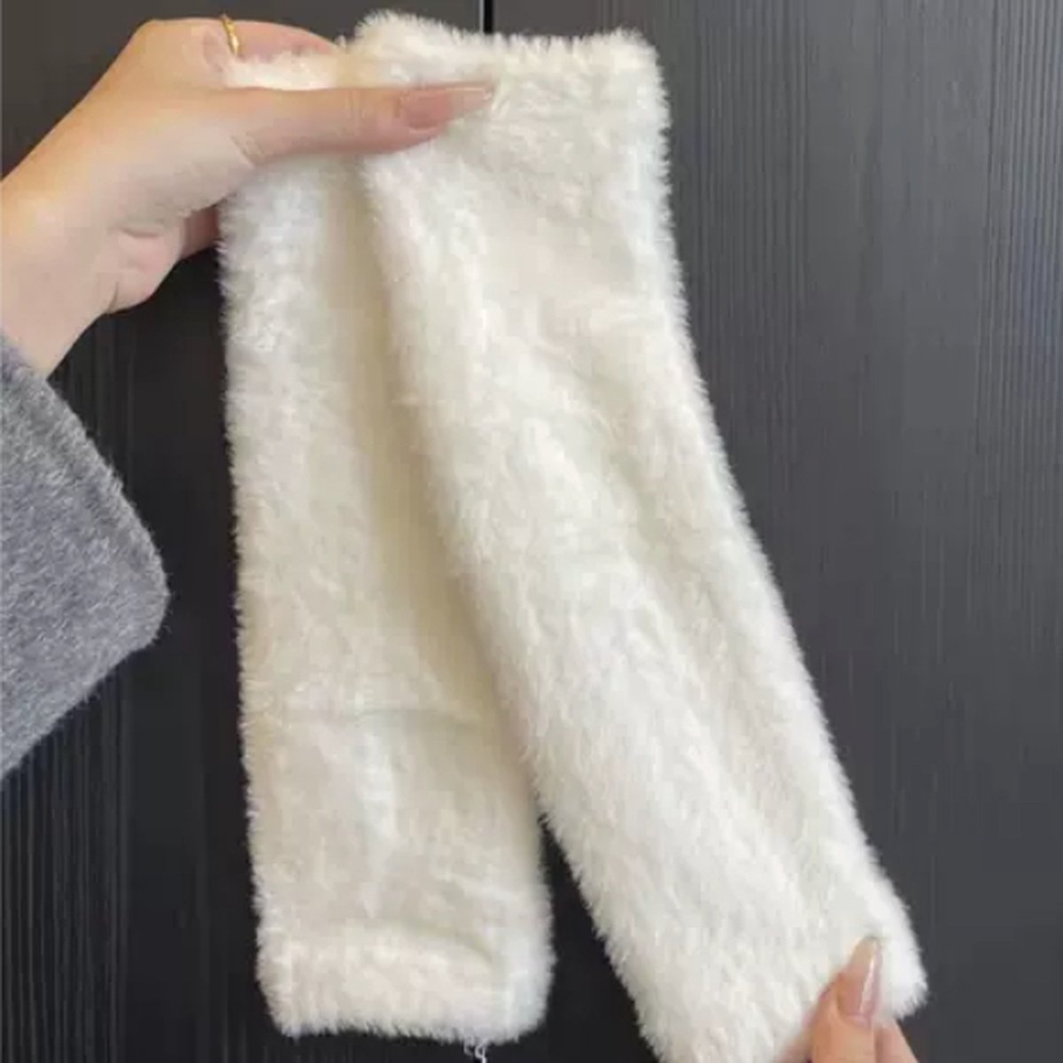 Gloves - Half Fingerless Gloves - Fingerless Gloves for Women - Hand Warmers - Wrist Warmers - Winter Gloves for Running, Cycling and Outdoors - One Size/27.5x8 Cm - White - 1 Pair