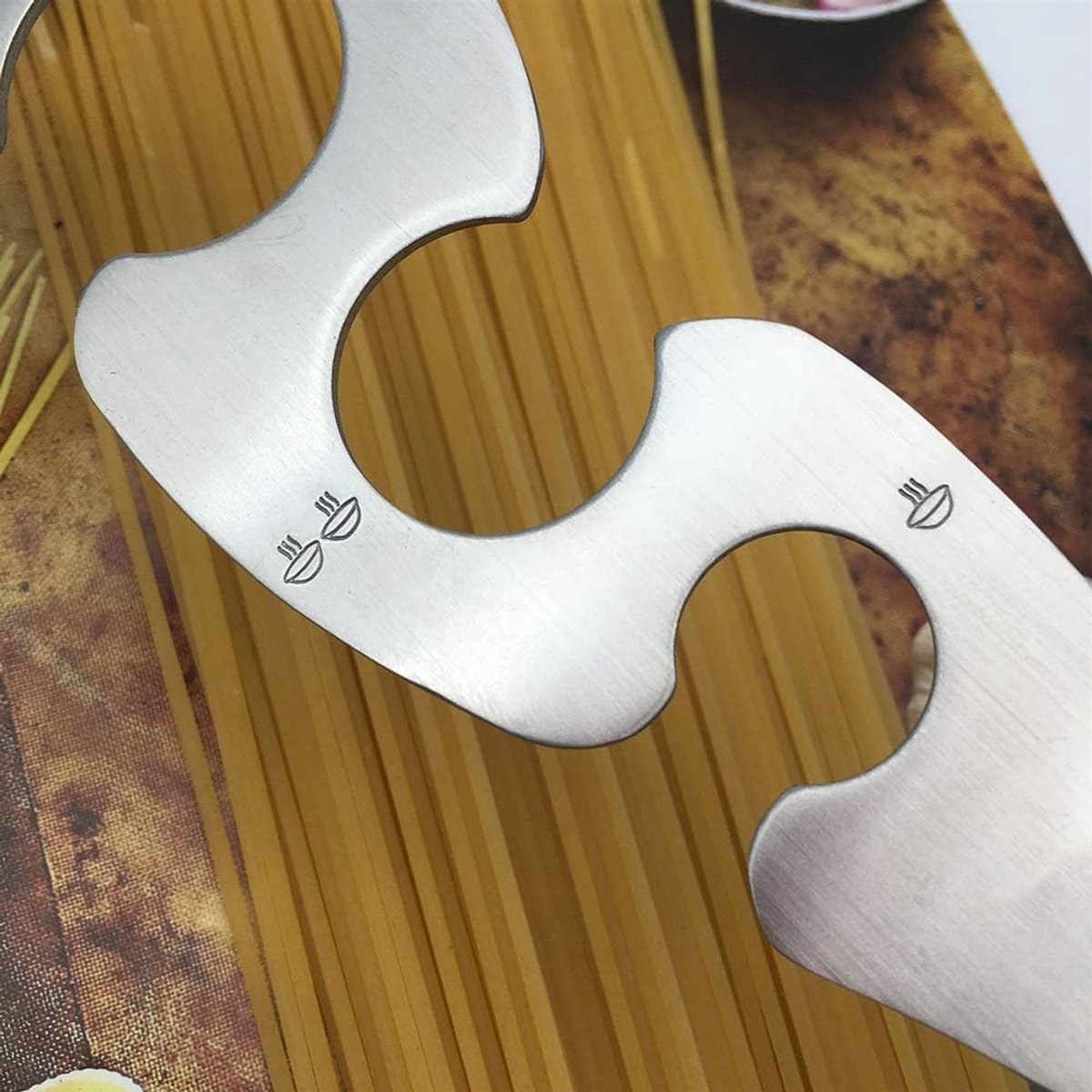 Spaghetti Measurer - Professional Pasta Measuring - 4-Hole S-Shaped Portable Spaghetti Meter - Multifunctional Spaghetti Meter - Universal Pasta Meter - Spaghetti Portioner - Spaghetti Measuring - Small Spaghetti Measurer - Fast Efficient Pasta Measuring
