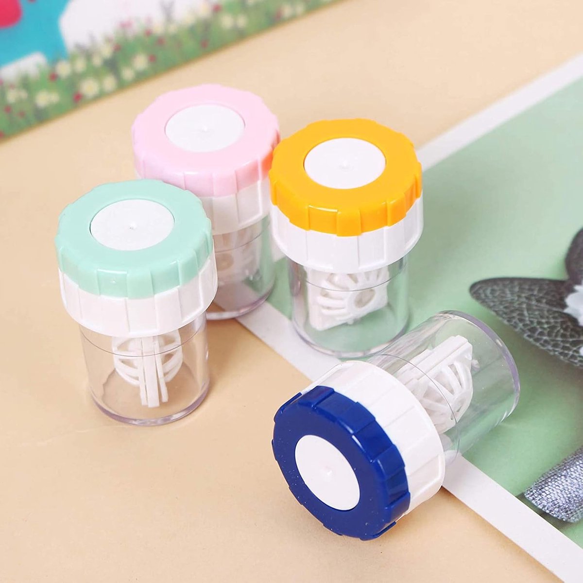 Lens case - 4 pieces - Contact lens holder - lens cleaning container - portable contact lens cleaner - contact lens cleaner - contact lens container cleaner - contact lens case - plastic - Manual contact lens cleaner - Travel storage set.