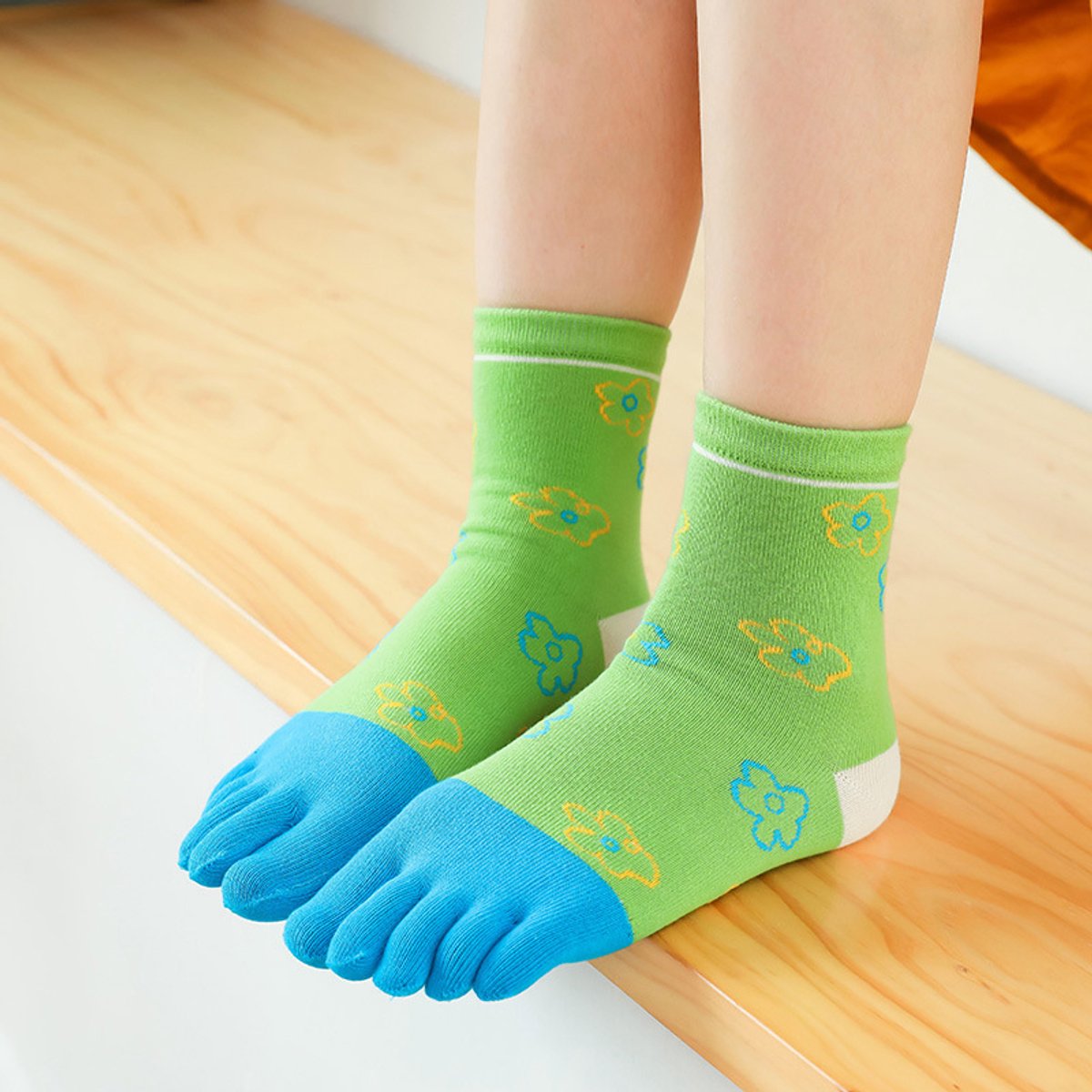 5 pairs - Toe socks - toe socks - Women's toe socks - cotton socks - sports socks - yoga socks - separate toe socks - soft and breathable cotton socks - toe-separated cotton socks - socks with floral pattern