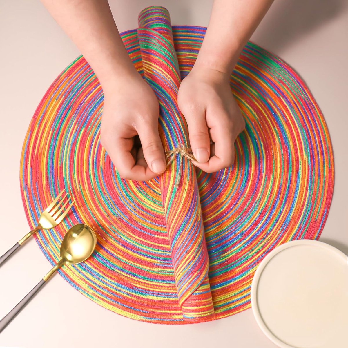 6 pieces - Table mats - Placemats - Round placemats - washable cotton placemats - round braided placemats - Round table mats - Woven placemats - Round placemats - rainbow - 38*38 cm