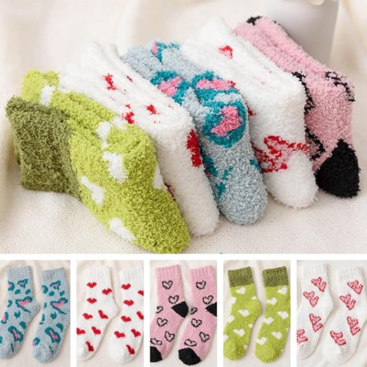 5 pairs - Warm Winter Socks - Plush Socks - House Socks - Non-slip Socks - Fluffy Socks - Fuzzy Slipper Socks - Sleep Socks - Coral Fleece Sleep Socks - Soft Bed Socks for Women - For Cold Nights - Cute Cat and Heart Pattern