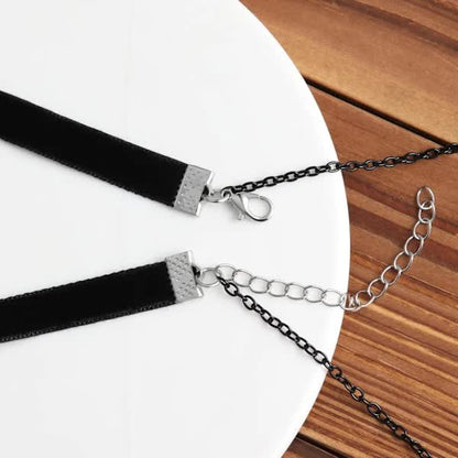 |NN| Gothic Choker, Choker Necklace for Women, Black Velvet Choker, Layered Necklace, Goth Jewelry for Women