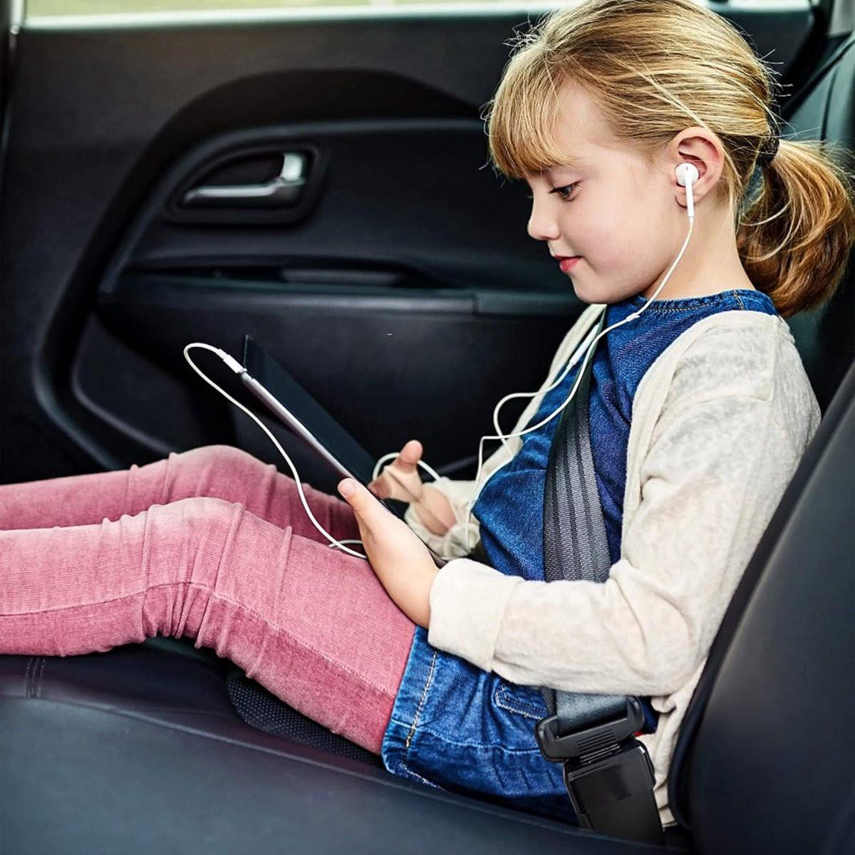 Seat belt buckle - 2 pieces - To lock the seat belt buckle - Seat belt protector child - Universal - Seat belt cover child - Black.