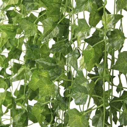 25 meters Ivy garland / Leaf garland - 2 m long Green