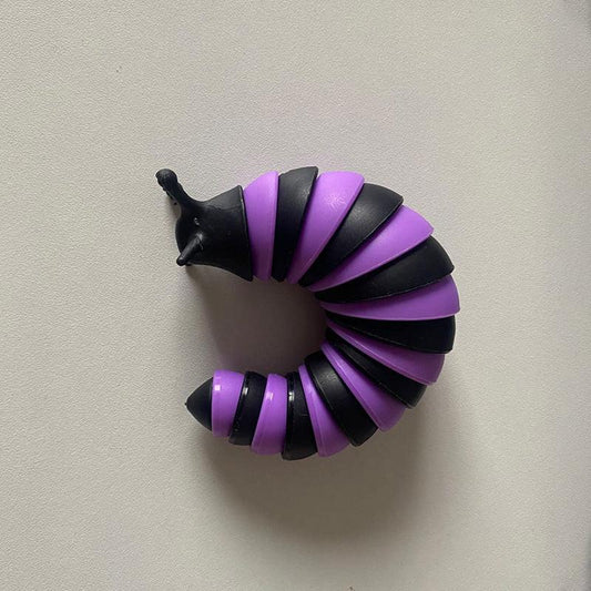 Fidget Slug, 3D Sensory Slug Fidget Toy, Funny Crawling Slug Fidget Toy Black purple 14CM.