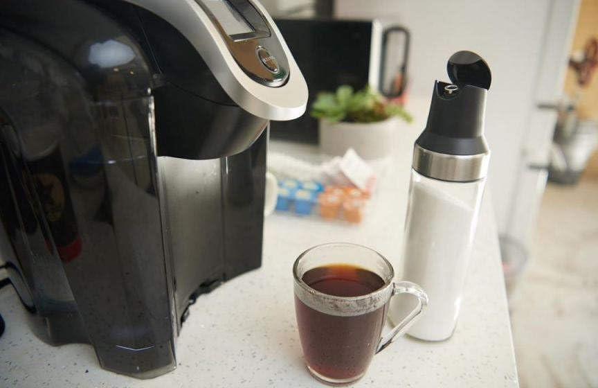 Stainless Steel Improved Design Upgraded Sugar or Creamer Dispenser & Shaker with Labels for Beverages and Cooking Cream Dispenser for Coffee Bar Accessories and Organizer.