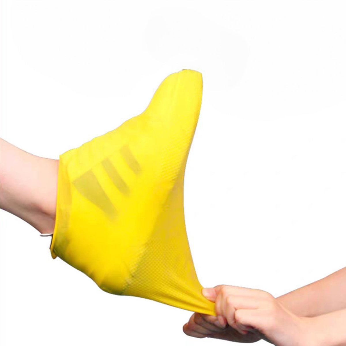 Overshoes - 1 Pair - Waterproof Silicone Overshoes - Reusable, Non-slip, Suitable for Outdoor Activities (Black - Size M).