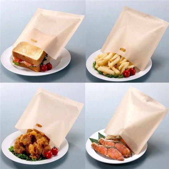 Toaster Bags - Pack of 10 - Reusable Toaster Bags - Heat Resistant Non-Stick Toaster Bags - For Baking Cheese and Snacks - 16.5 x 16 cm.