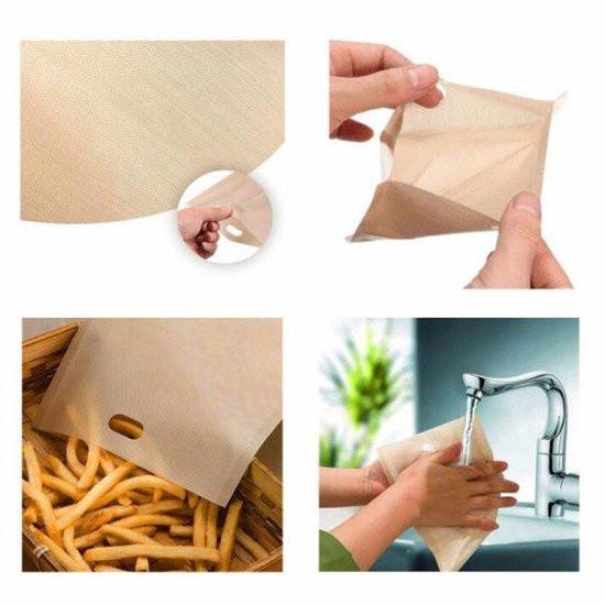 Toaster Bags - Pack of 10 - Reusable Toaster Bags - Heat Resistant Non-Stick Toaster Bags - For Baking Cheese and Snacks - 16.5 x 16 cm.