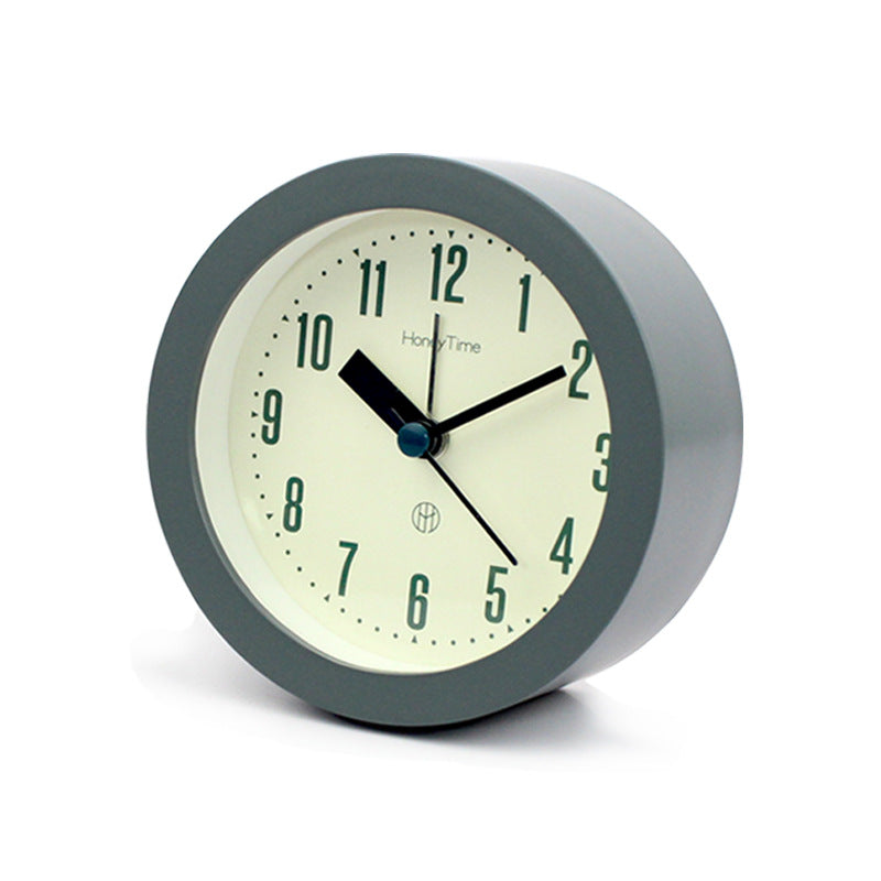 Alarm clock - Children's alarm clock - Round silent analogue alarm clock without ticking - Wake up gently - Increasing volume - Battery operated - Snooze and light function - Easy to set desk alarm clock