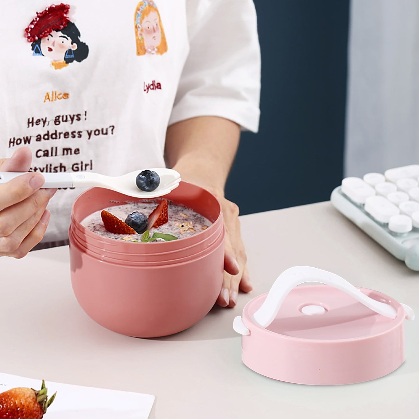 Ramen BBlueowl, Soup Bowls, Microwave Ramen Bowl with Lid, Lunch Box with Lid, Durable and Heat Resistant Bowl for Noodles, Rice, and Soups, Perfect for Home, Office, or School Meals， Z17_Pink