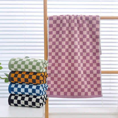 Checkered Bath Towels for Bathroom, Shower Towels 30" x 14", Super Soft and Quick Dry, Colorful Towel for Summer Beach Pool Green Red