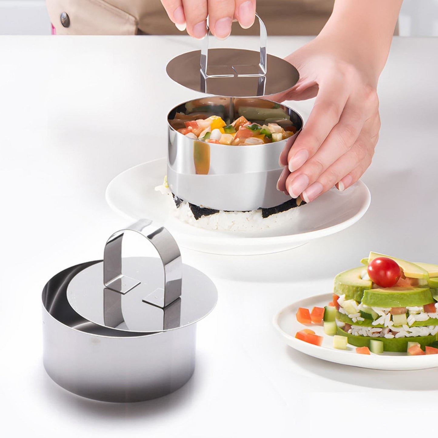 JWDX Cooking Utensils Clearance, 4 Pcs Round Ring for Cooking Stainless 3 Inch Food with 1 Pusher for Cake Dessert Tartare Dessert with Pusher and Lifter Cooking Rings Tartare As shown