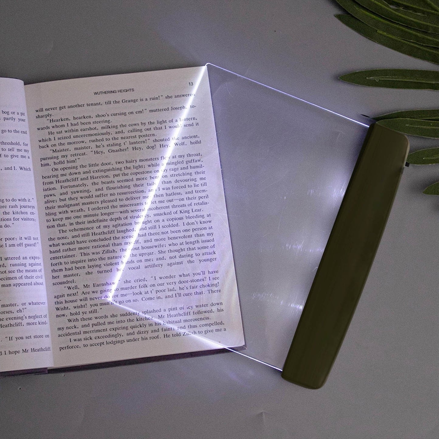Multifunctional LED Flat-Panel Night Vision Reading Lamp,Sustainay LED Flat Book Light,Booklights for Reading in Bed at Night,Bookmark Style Reading Light,Vuyungers Clear Book Full Page Light Clear