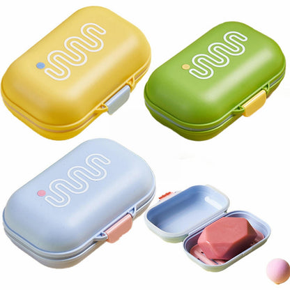 Travel Soap Case, Waterproof Portable Container with Ventilated Lid, Cute Bath Accessory for Hotels, Gym, Compact Toiletry Storage Solution Blue 4.52x2.95x1.88' 4.52" x 2.95" x 1.88" Green
