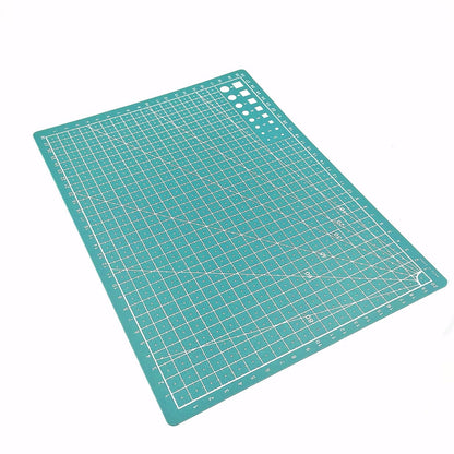 1 Pcs Self Healing Sewing Mat,21x14.5CM Rotary Cutting Mat Double Sided Craft Cutting Board for Sewing Crafts Hobby Fabric Precision Scrapbooking Project,Art Project,2 Colors(Blue) Green
