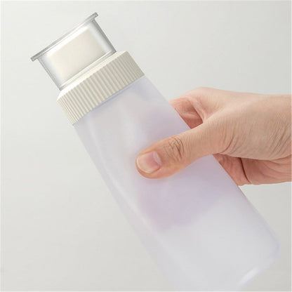1Pc Cake Syrup Dispense,350ml Graduated Plastic Squeeze Bottle,Rain Spray Bottle with Sealing Lid,for Soaking Simple Honey Syrup Bottle Simple Syrup Bottles,Easy Storage Reusable Baking Tools(White) White