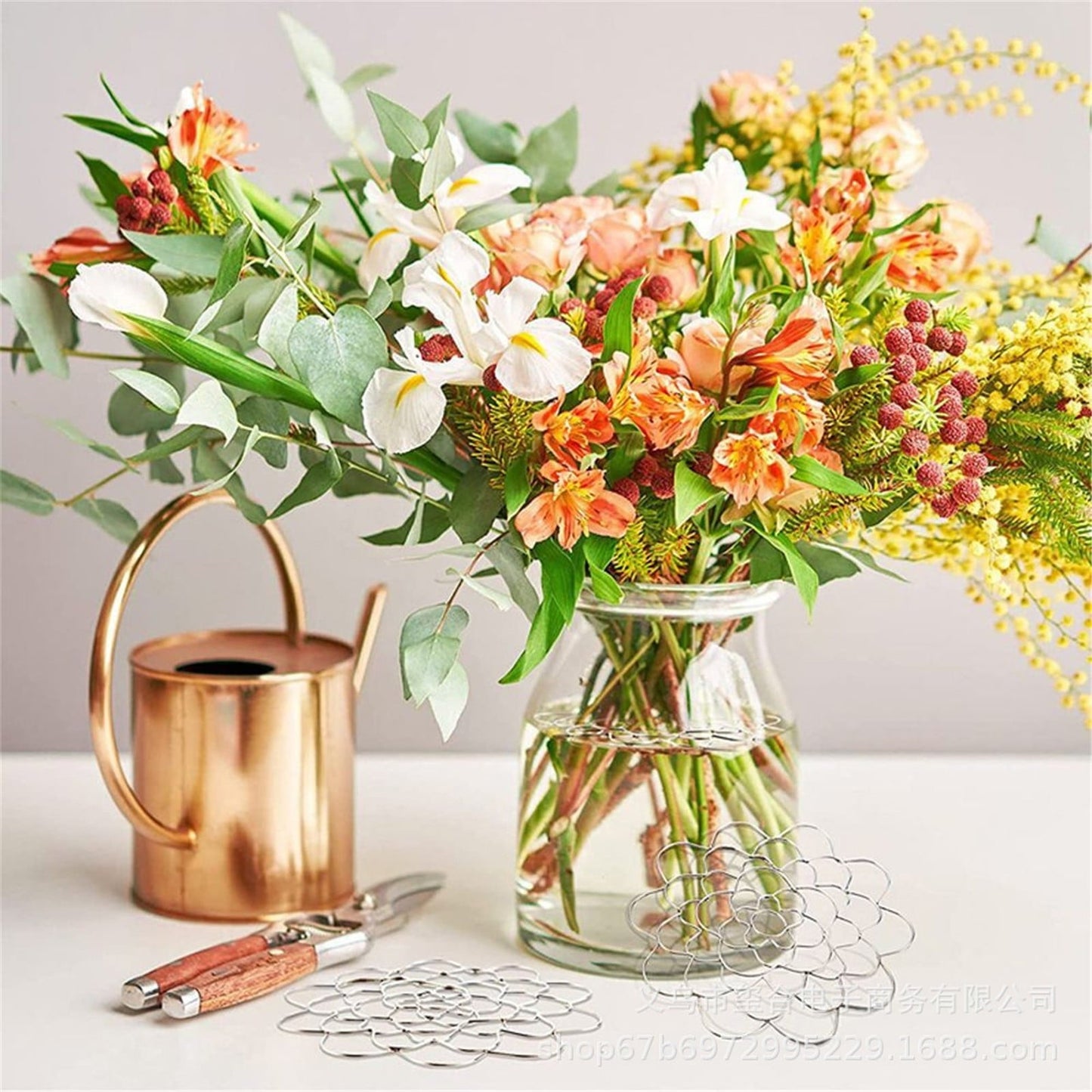Stainless Steel Flower Arranger Frog, Wire Flower Arrangement Holder, Round Floral Lid Organizer Grid Tool, for Floral Plant Vase Stems Bouquets Fixation, Gold, 4 Inches 4" Gold