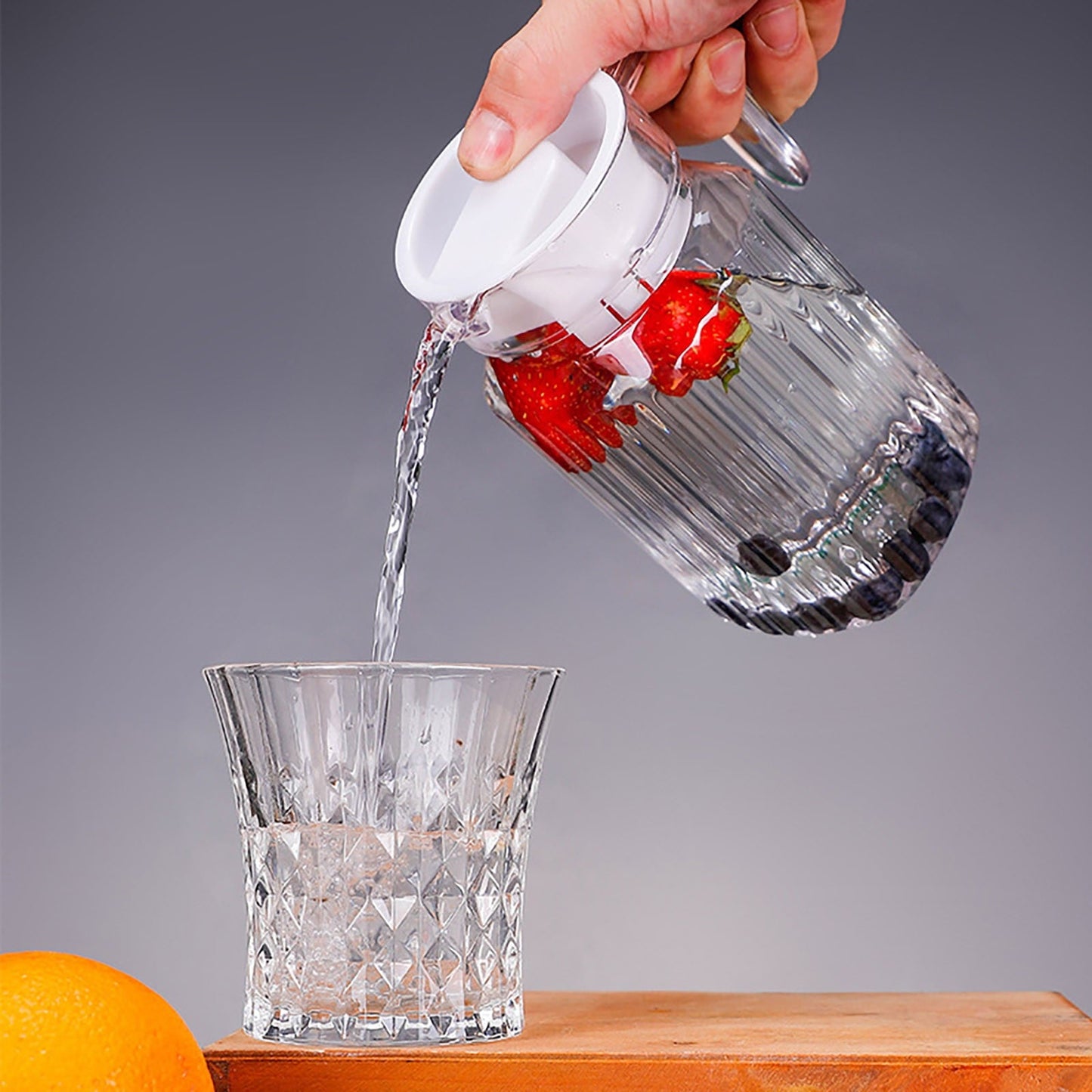 20 oz Small Plastic Carafe with Lid and Spout, 600ml Small Clear Water Jug for Hot/Cold Water, Iced Tea Pitcher for Coffee, Mini Juice and Homemade Beverage Carafe, 6.3x3.35 6.30" x 3.35" White