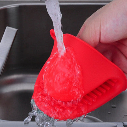 Oven Mitts Heat Resistant, Mini Oven Mitts, Mini Silicone Oven Gloves,Pinch Grips Mitts Potholder for Kitchen Cooking & Baking, 1 Pcs, 3.93x3.35 3.93" x 3.35" Red