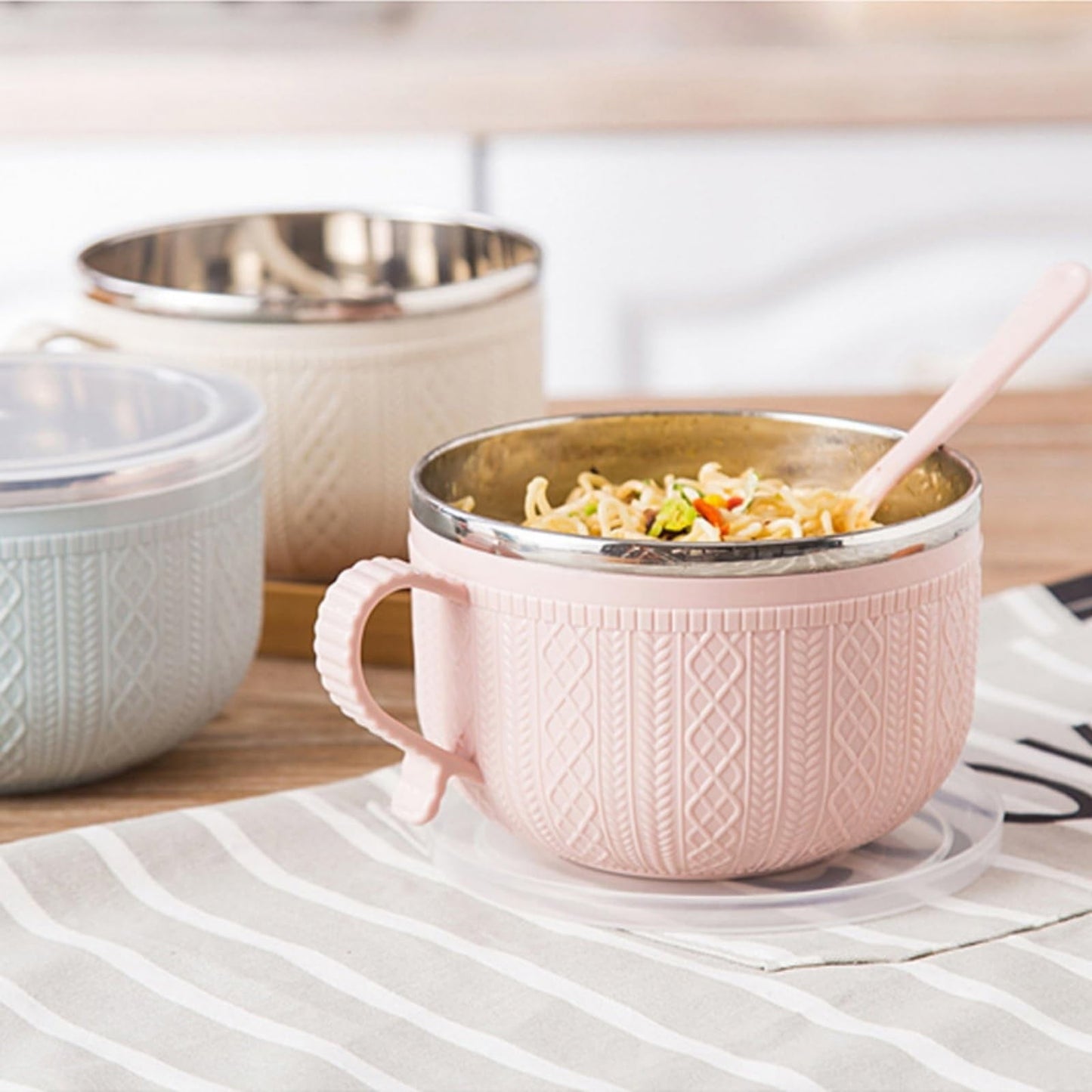 5.5'x3.74' Soup Mugs with Handles,Food Grade Heat-Resistant Bowl,Plastic Bowls Mugs with Handles for Coffee Cereal Snacks,Microwave and Dishwasher Safe Soup Cups for Cereal,Coffee,Travel(Pink) Pink