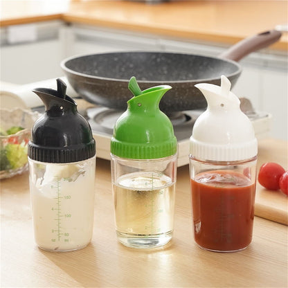 CCMAOLU Salad Dressing Shaker Container,Leak Proof Kitchen Bottle with Dripless Pour & Soft Grip,BPA Free Plastic Design for Sauces,Oil & Homemade Dressings,Easy Cleaning & Operation green
